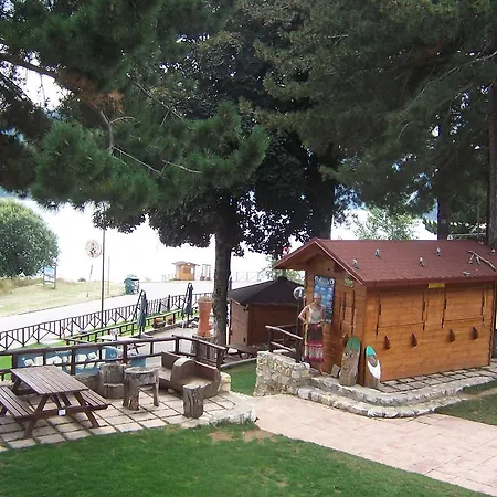 Lago Sila Calabria 公寓 洛里卡